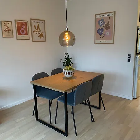 Stylish And Cozy In The Heart Of Arhus, Dk Apartment Aarhus